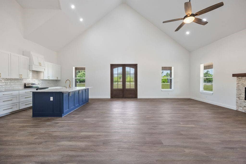 181 County Road 4757, Rhome, TX 76078