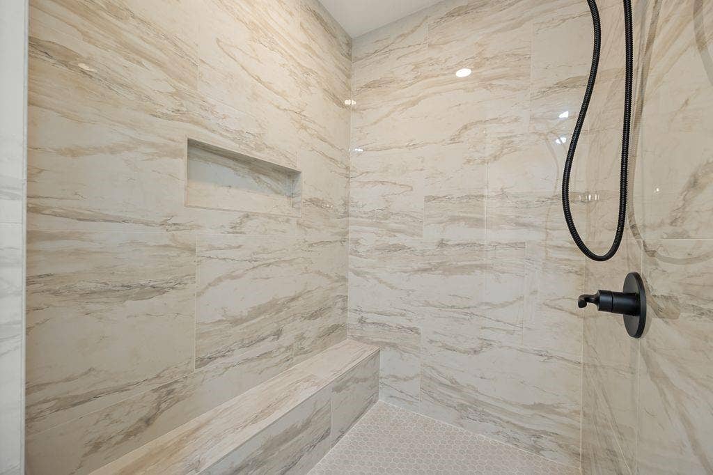 Spa like shower!!