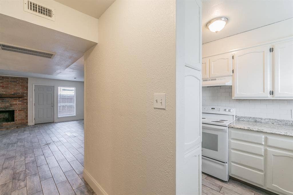 7604 Chapin Road, #A, Fort Worth, TX 76116