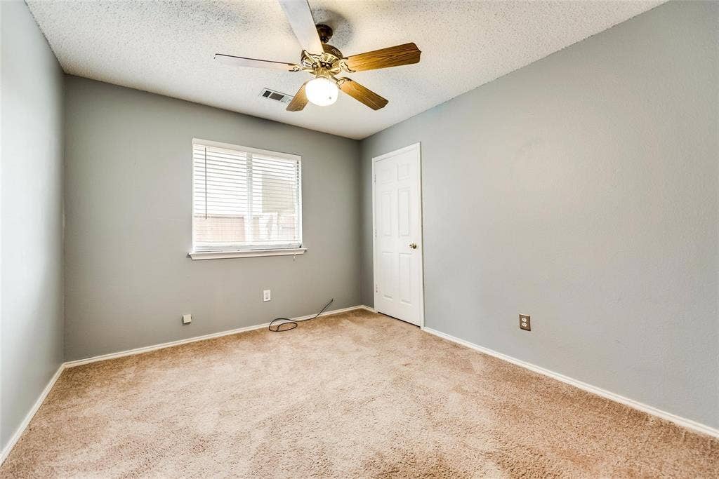 7409 Gillon Drive, Rowlett, TX 75089 7409 Gillon Drive, Rowlett, TX 75089