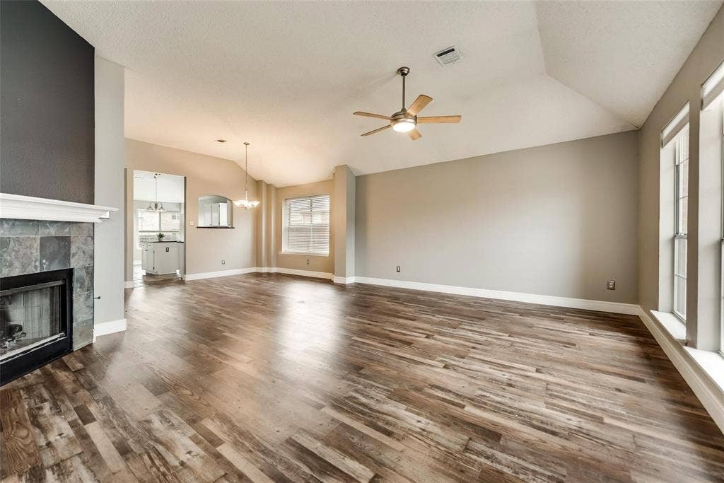 7409 Gillon Drive, Rowlett, TX 75089 7409 Gillon Drive, Rowlett, TX 75089