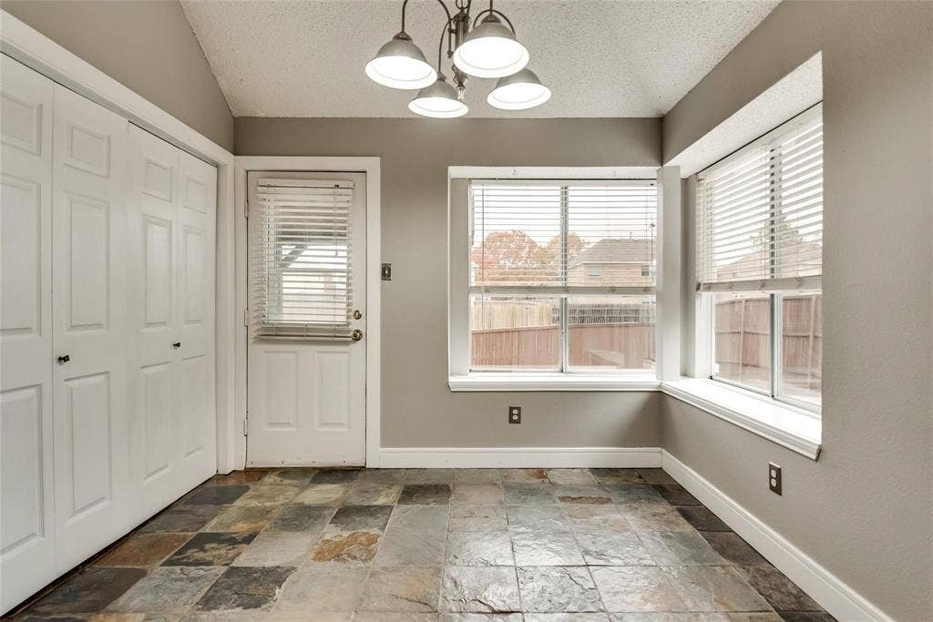 7409 Gillon Drive, Rowlett, TX 75089 7409 Gillon Drive, Rowlett, TX 75089