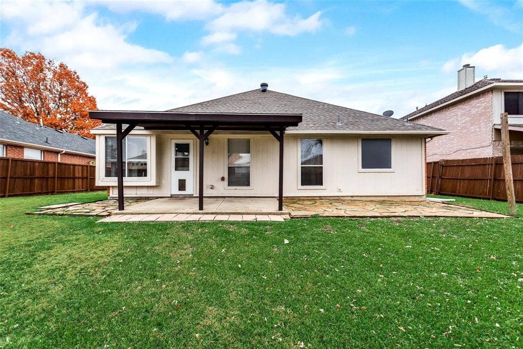 7409 Gillon Drive, Rowlett, TX 75089 7409 Gillon Drive, Rowlett, TX 75089