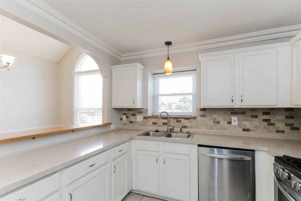 1027 Sea Shell Drive, Mesquite, TX 75149