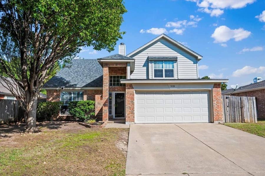 Property photo for 5016 Mill Creek Trail, Fort Worth, TX