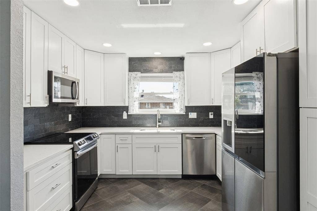 2623 San Saba Street, Mesquite, TX 75150 2623 San Saba Street, Mesquite, TX 75150