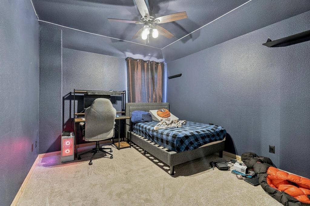 1596 Barksdale Drive, Lewisville, TX 75077