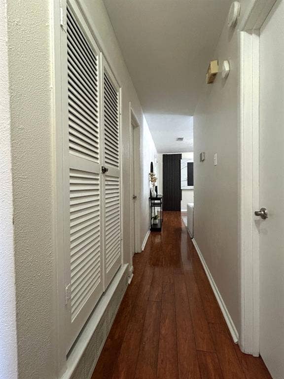861 Russell Lane, Bedford, TX 76022 861 Russell Lane, Bedford, TX 76022