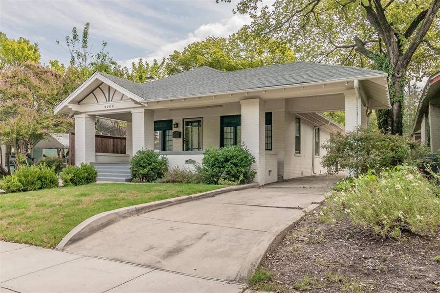 Property photo for 2209 6th Avenue, Fort Worth, TX