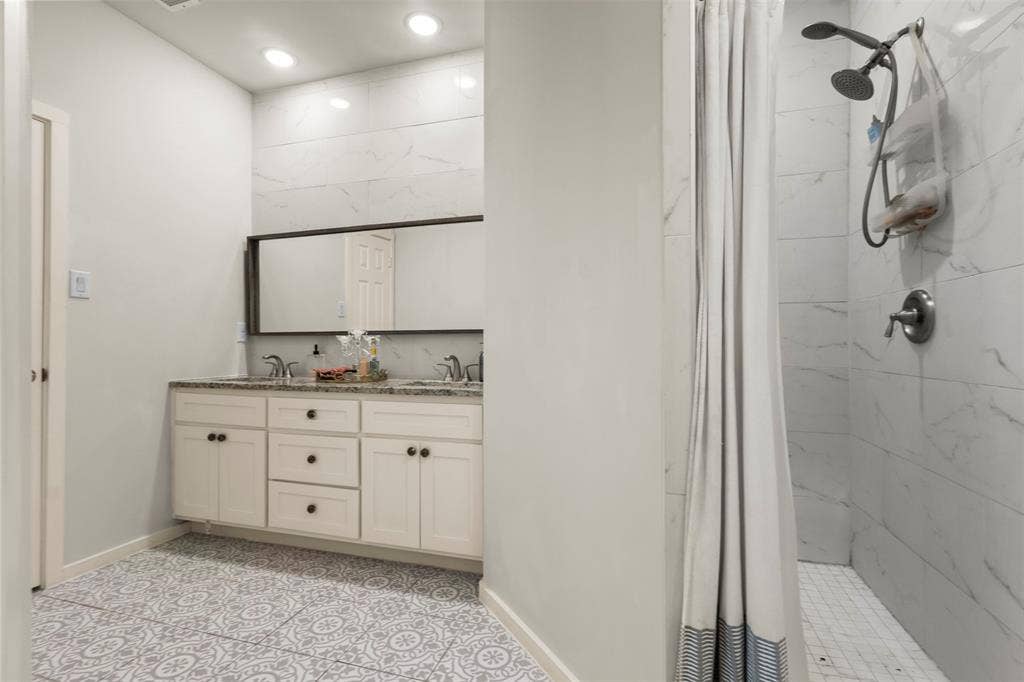 3721 Washington Street, Greenville, TX 75401