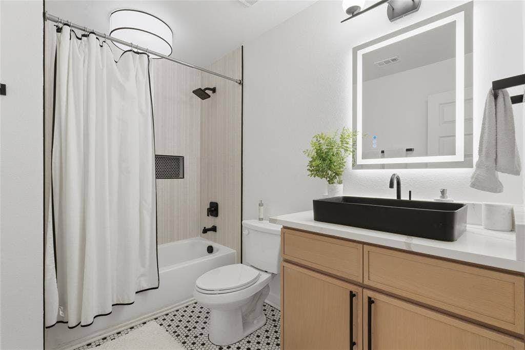 1103 Pemberton Hill Road, Dallas, TX 75217 1103 Pemberton Hill Road, Dallas, TX 75217