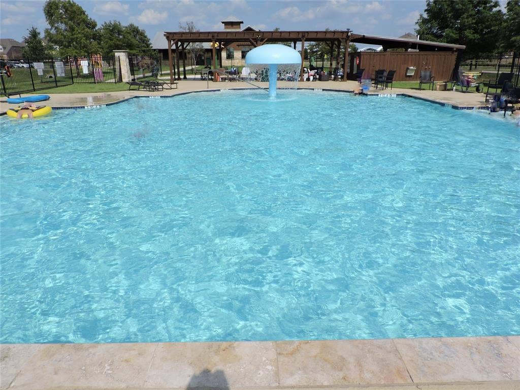 Community pool
