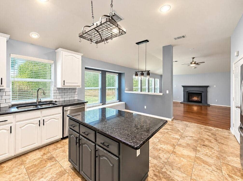5805 Ozark Drive, Fort Worth, TX 76131