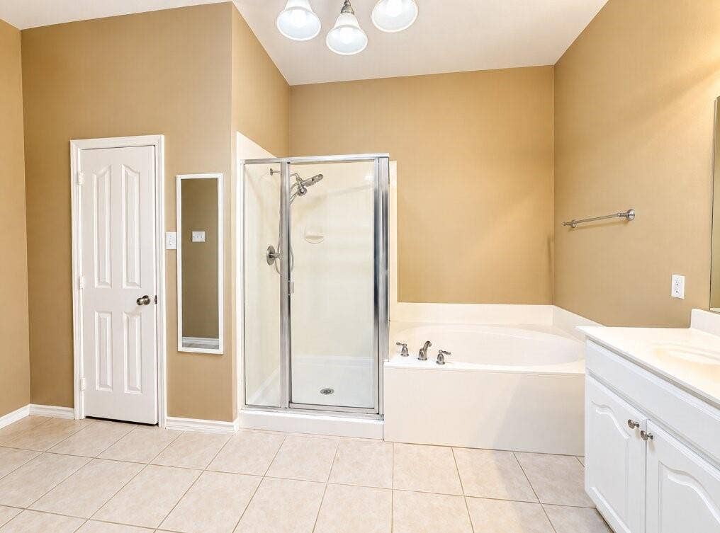 5805 Ozark Drive, Fort Worth, TX 76131