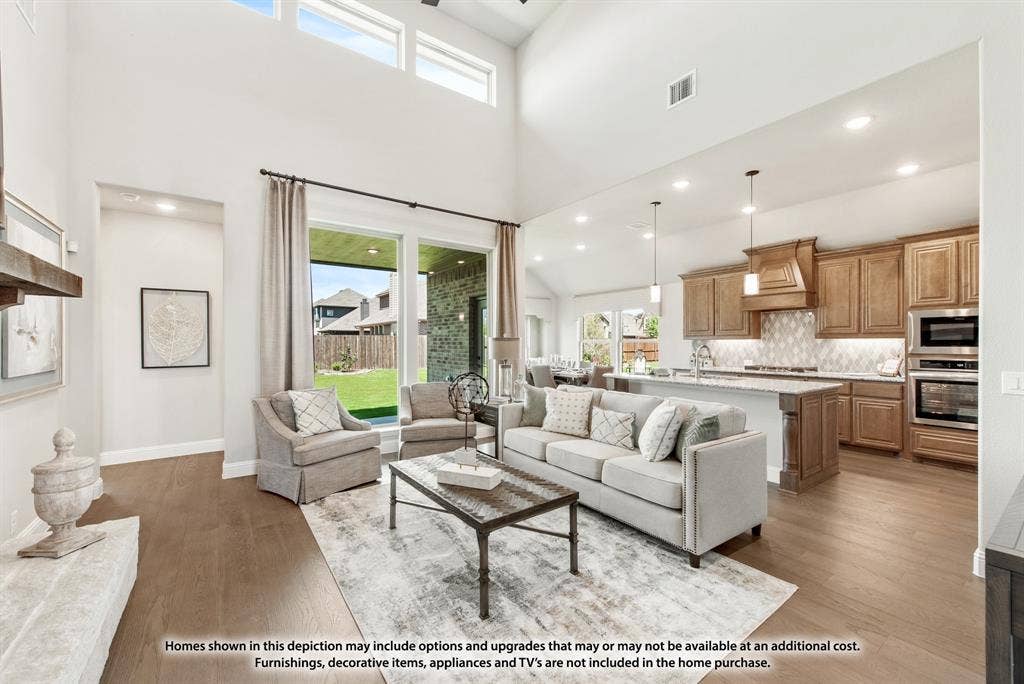 344 Alina Street, Burleson, TX 76028