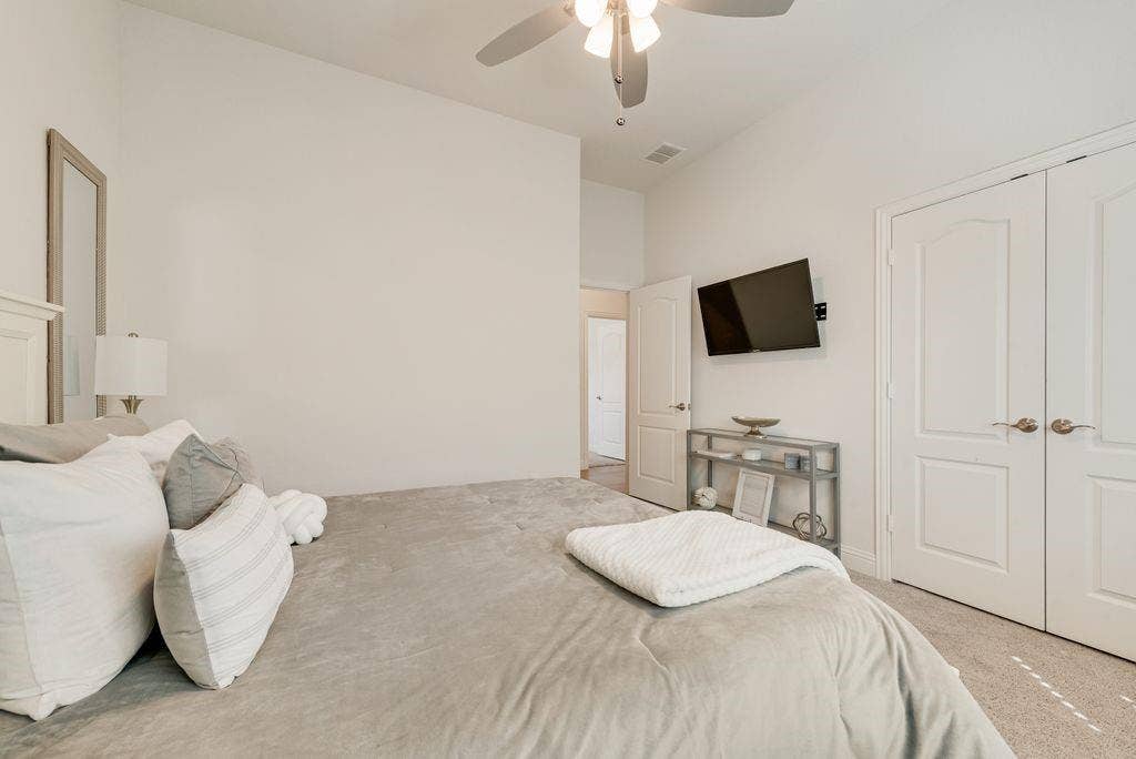 317 Resting Place Road, Waxahachie, TX 75165 317 Resting Place Road, Waxahachie, TX 75165