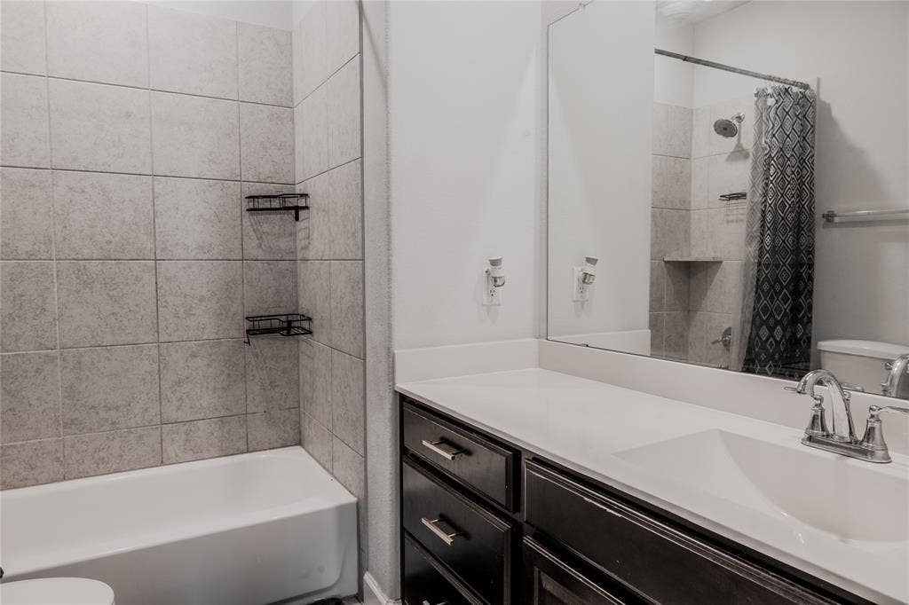 1327 Arezzo Lane, McLendon Chisholm, TX 75032