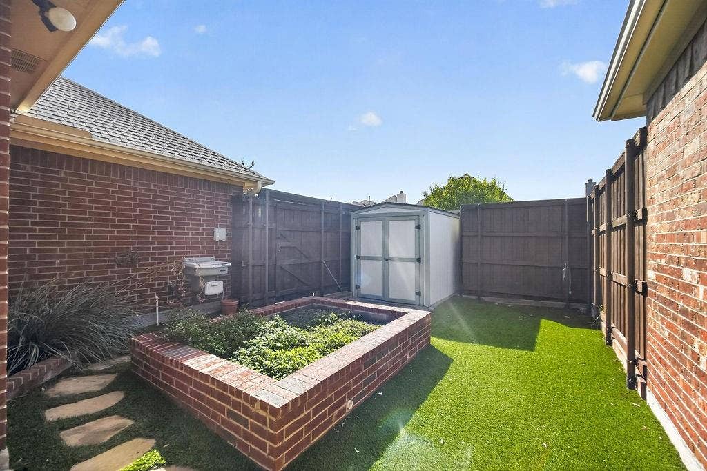 1431 Petersburgh Place, Allen, TX 75013