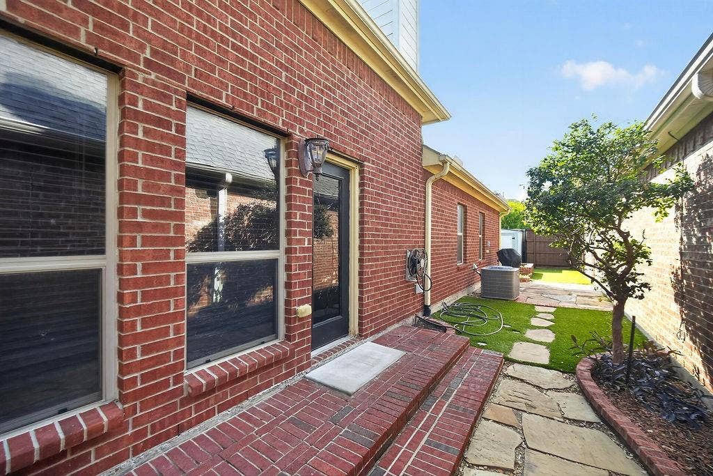 1431 Petersburgh Place, Allen, TX 75013