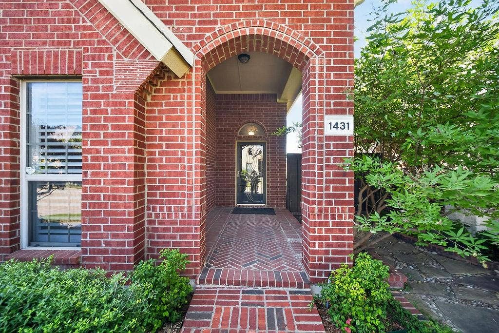 1431 Petersburgh Place, Allen, TX 75013
