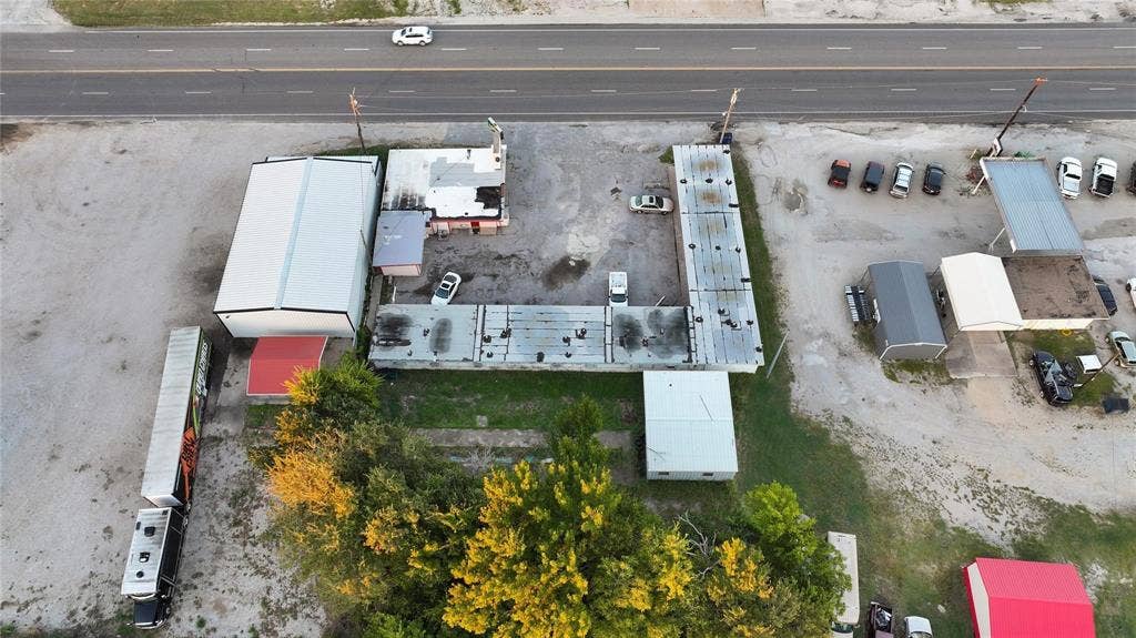 1408 E Wise Street, Bowie, TX 76230
