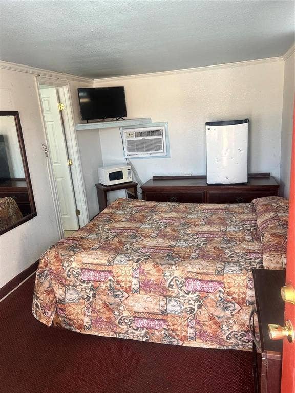 1408 E Wise Street, Bowie, TX 76230