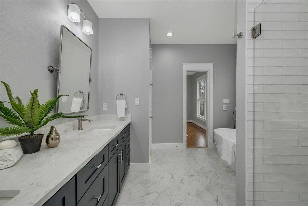 6045 Velasco Avenue, Dallas, TX 75206