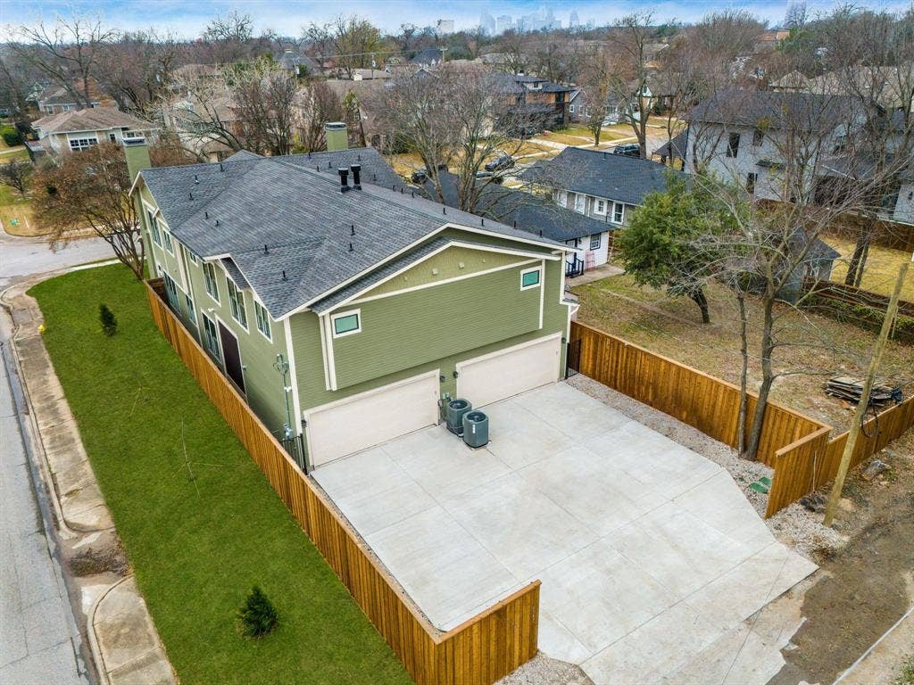 6045 Velasco Avenue, Dallas, TX 75206