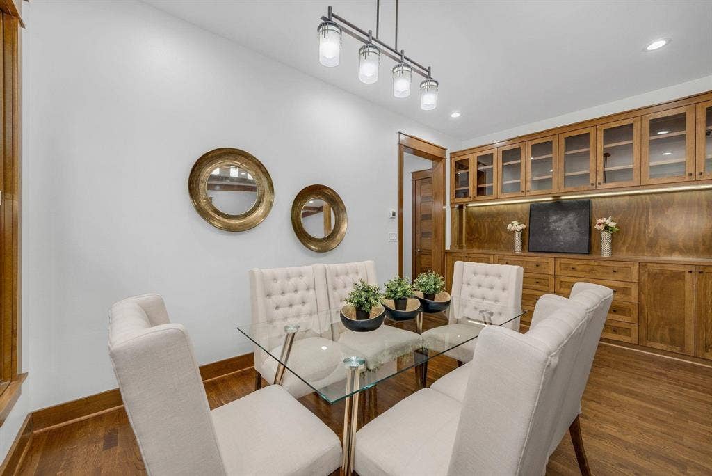 6045 Velasco Avenue, Dallas, TX 75206