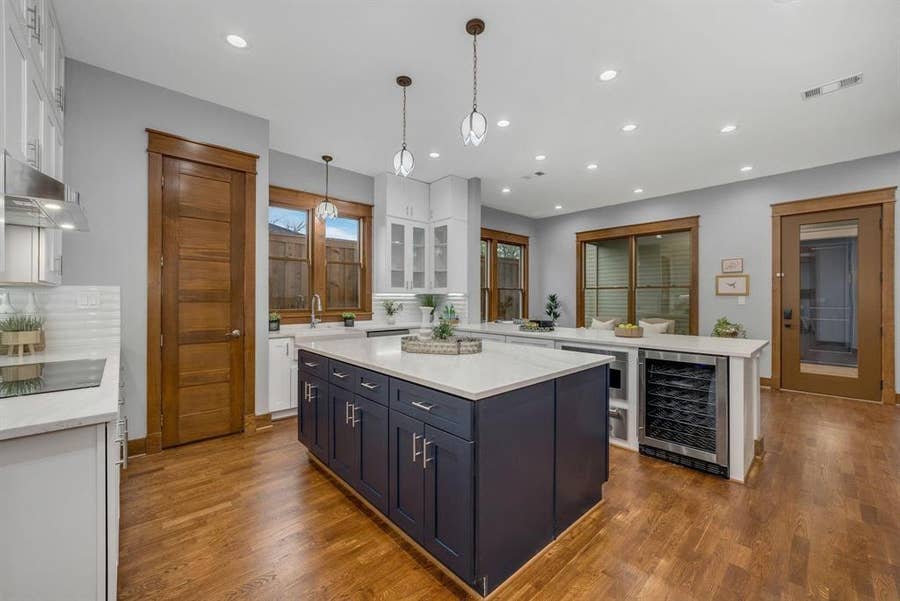 Property photo for 6045 Velasco Avenue, Dallas, TX