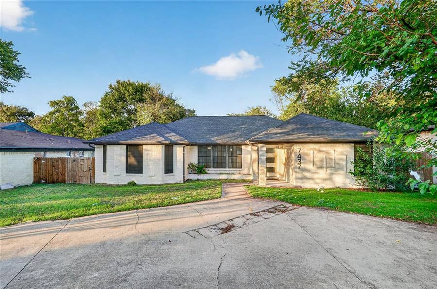 Property photo for 7437 Eccles Drive, Dallas, TX