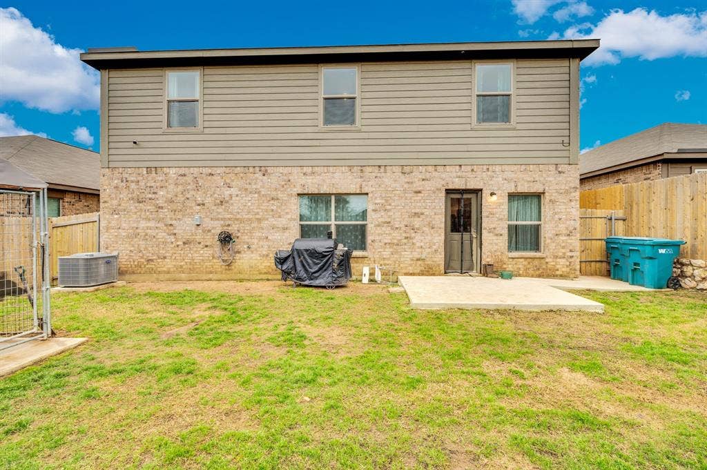 917 Clark Drive, Ferris, TX 75125