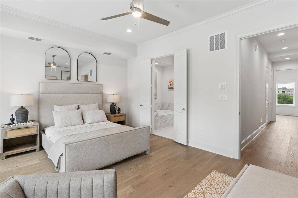2401 Canton Street, #1002, Dallas, TX 75201 Image of model home with similar layout.