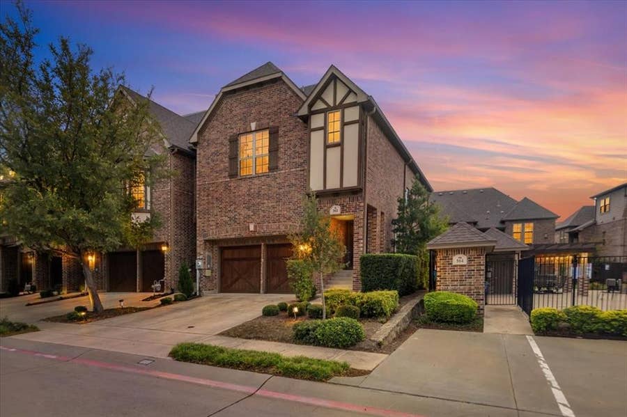 Property photo for 568 Hampshire Drive, Lewisville, TX