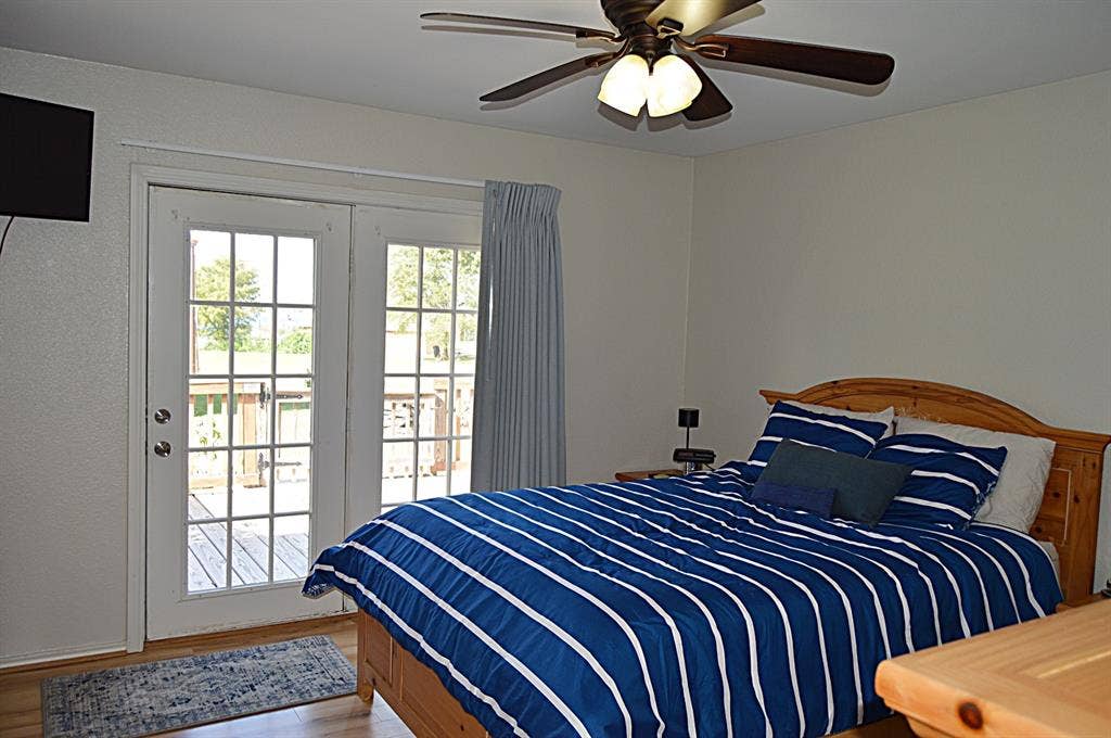 9858 Kathy Lynn Place, Quinlan, TX 75474 9858 Kathy Lynn Place, Quinlan, TX 75474