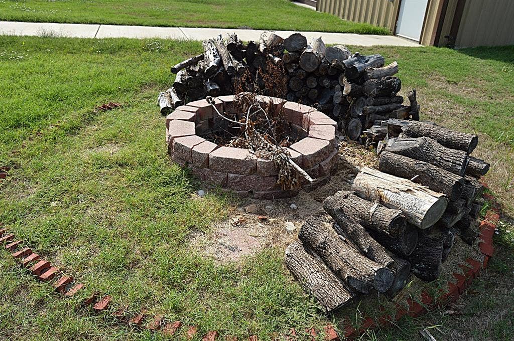 9858 Kathy Lynn Place, Quinlan, TX 75474 9858 Kathy Lynn Place, Quinlan, TX 75474