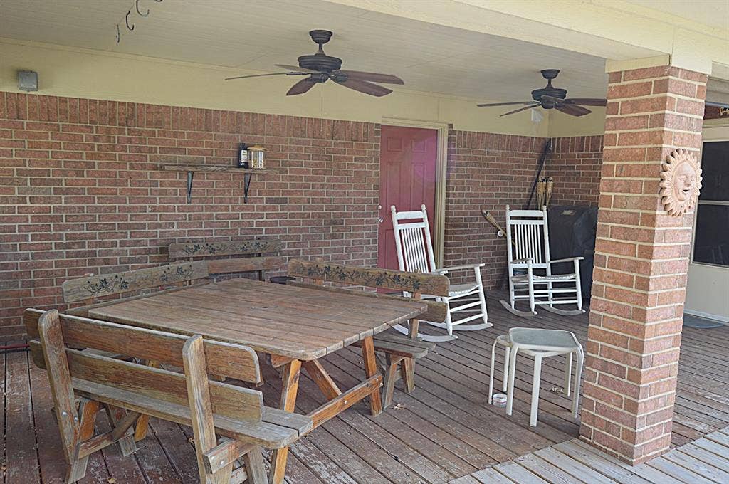 9858 Kathy Lynn Place, Quinlan, TX 75474 9858 Kathy Lynn Place, Quinlan, TX 75474