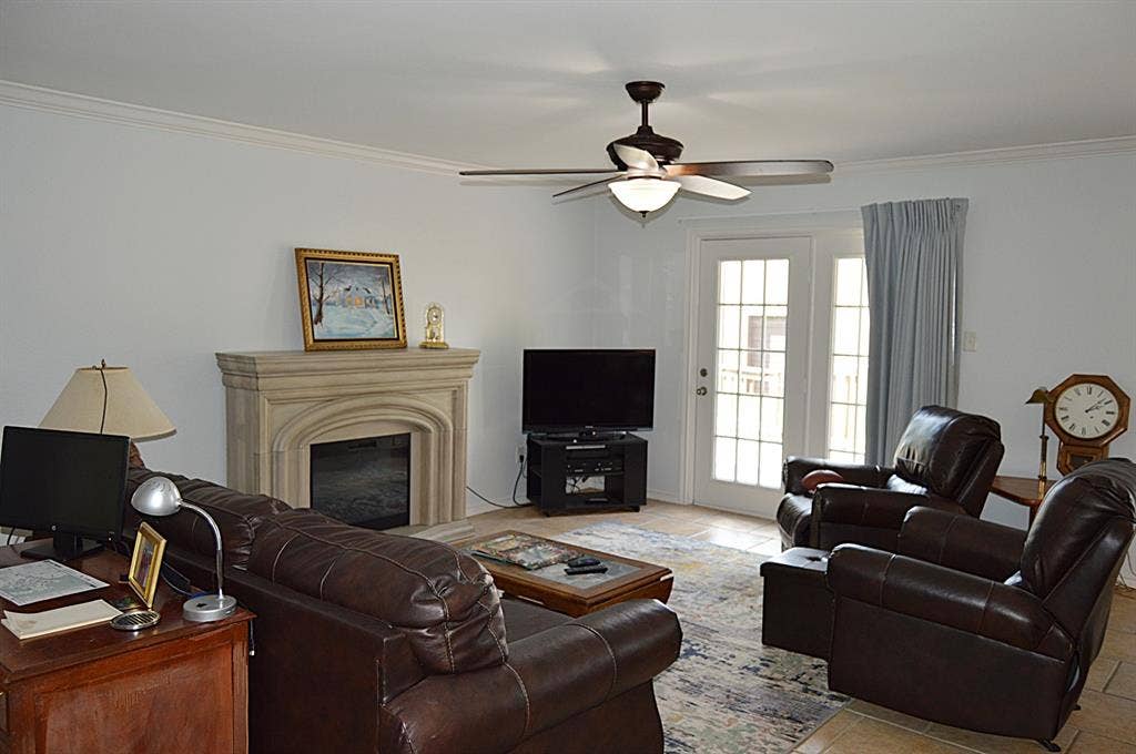 9858 Kathy Lynn Place, Quinlan, TX 75474 9858 Kathy Lynn Place, Quinlan, TX 75474