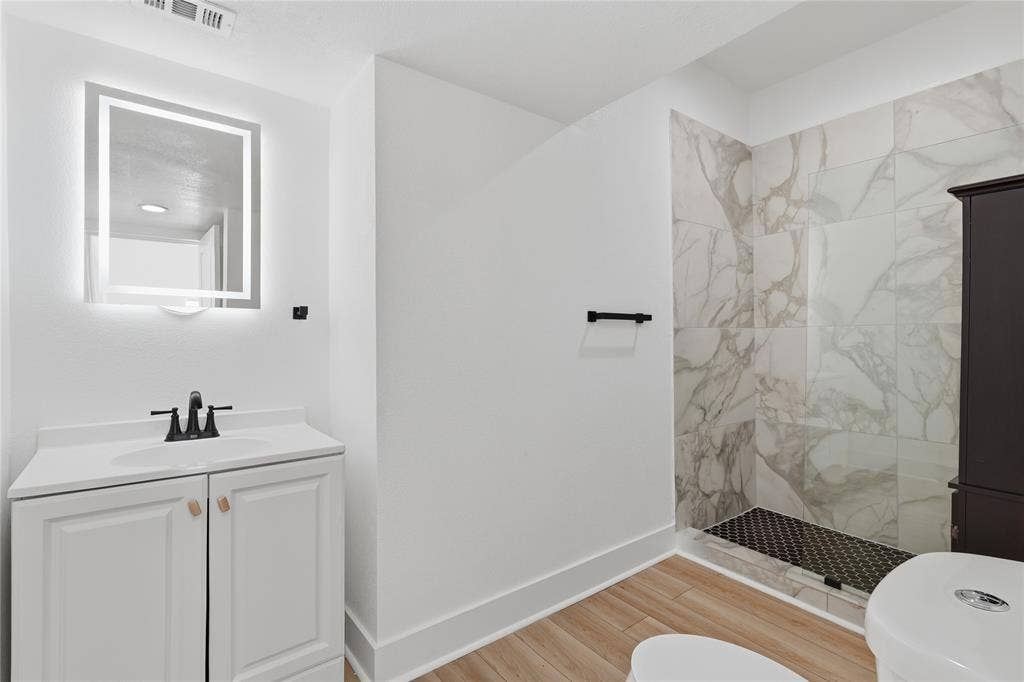 506 N Lancaster Avenue, #504A, Dallas, TX 75203 506 N Lancaster Avenue, #504A, Dallas, TX 75203