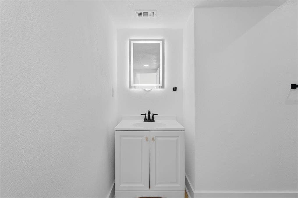 506 N Lancaster Avenue, #504A, Dallas, TX 75203 506 N Lancaster Avenue, #504A, Dallas, TX 75203