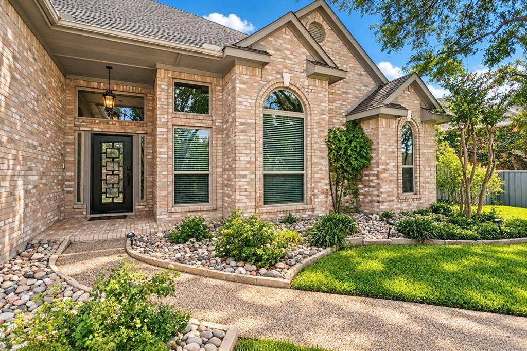 2990 Hillingdon Drive, Richardson, TX 75082