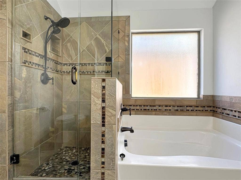 2701 Indian Oak Drive, McKinney, TX 75071 2701 Indian Oak Drive, McKinney, TX 75071