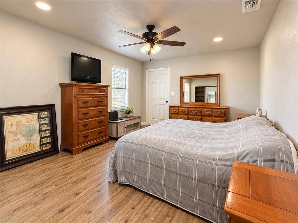 1504 N Avenue G, Haskell, TX 79521 1504 N Avenue G, Haskell, TX 79521