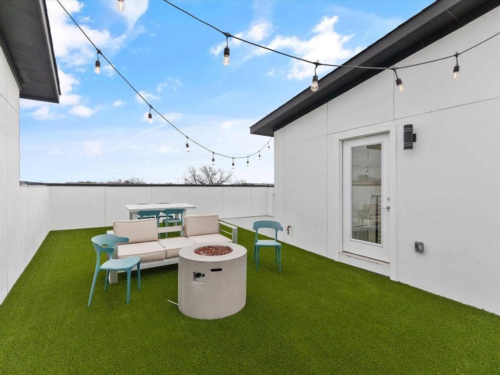 4223 Delano Place, Dallas, TX 75204