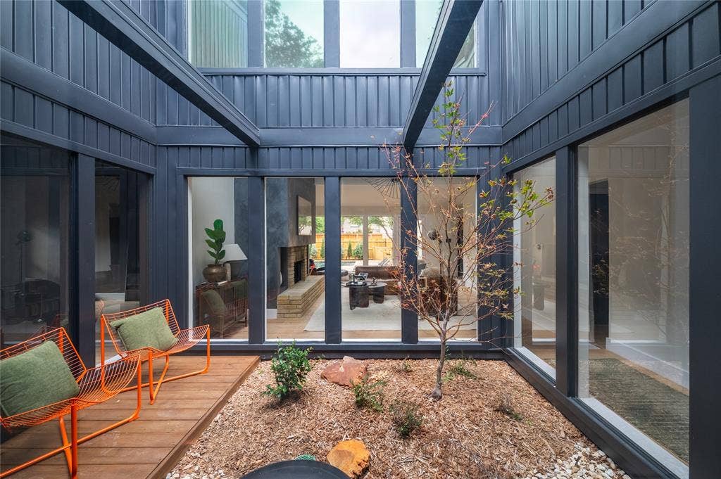 7111 Claybrook Drive, Dallas, TX 75231