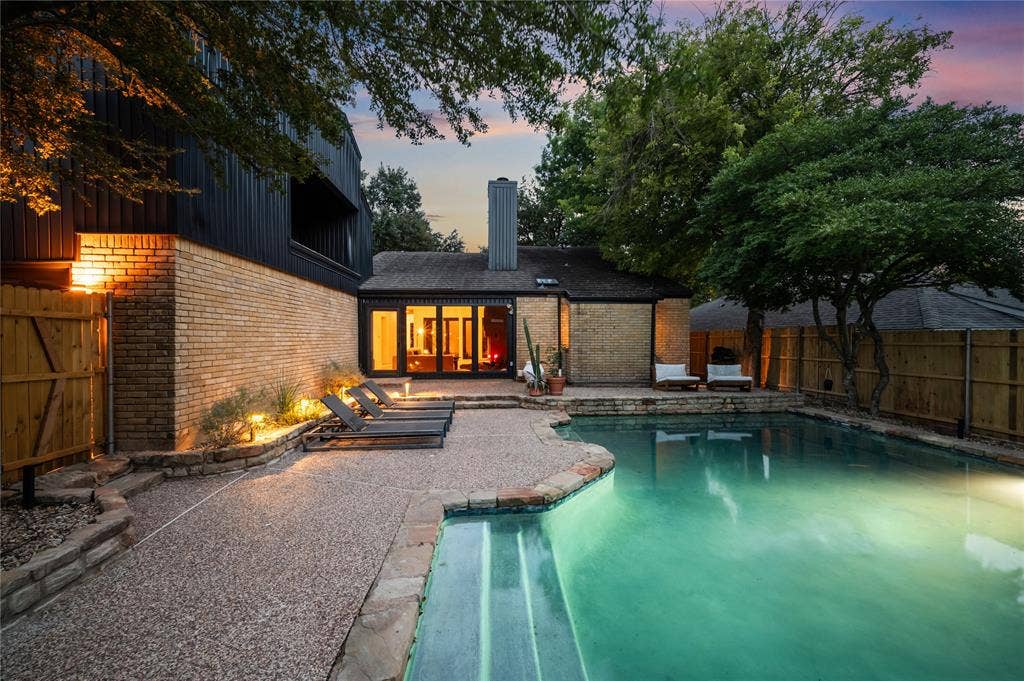 7111 Claybrook Drive, Dallas, TX 75231