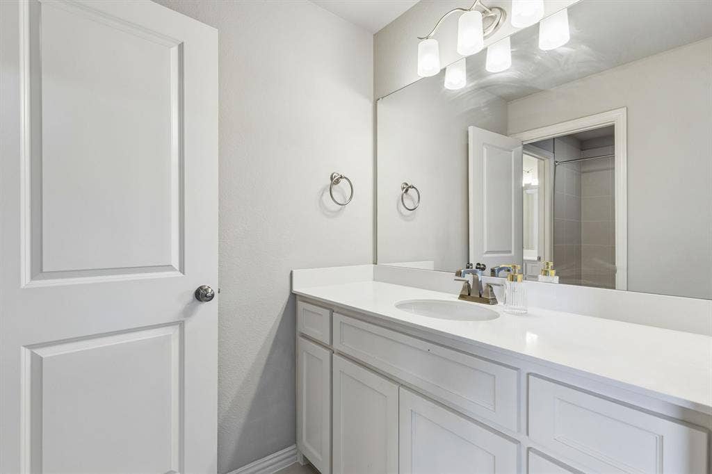 618 Cano Street, Allen, TX 75002 618 Cano Street, Allen, TX 75002