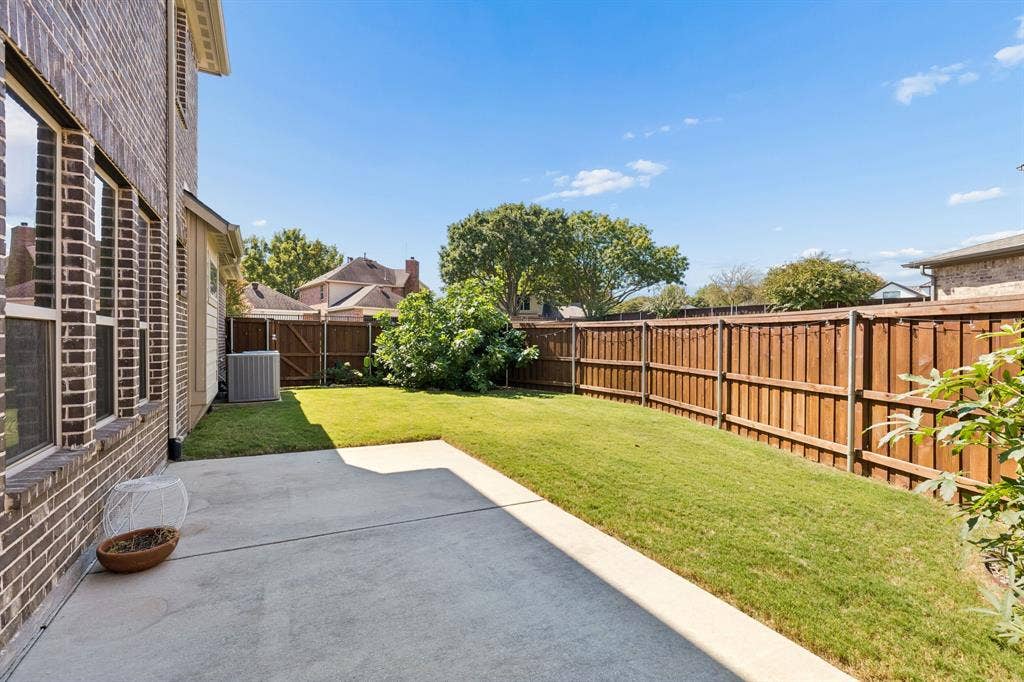 618 Cano Street, Allen, TX 75002 618 Cano Street, Allen, TX 75002