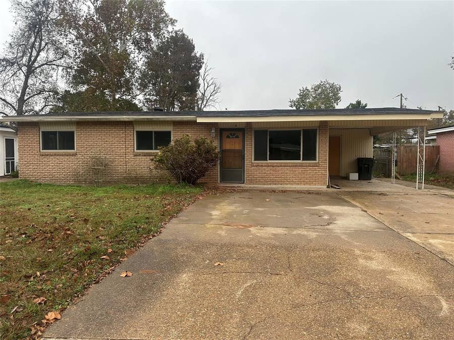 Property photo for 1202 Violet Avenue, Bossier City, LA