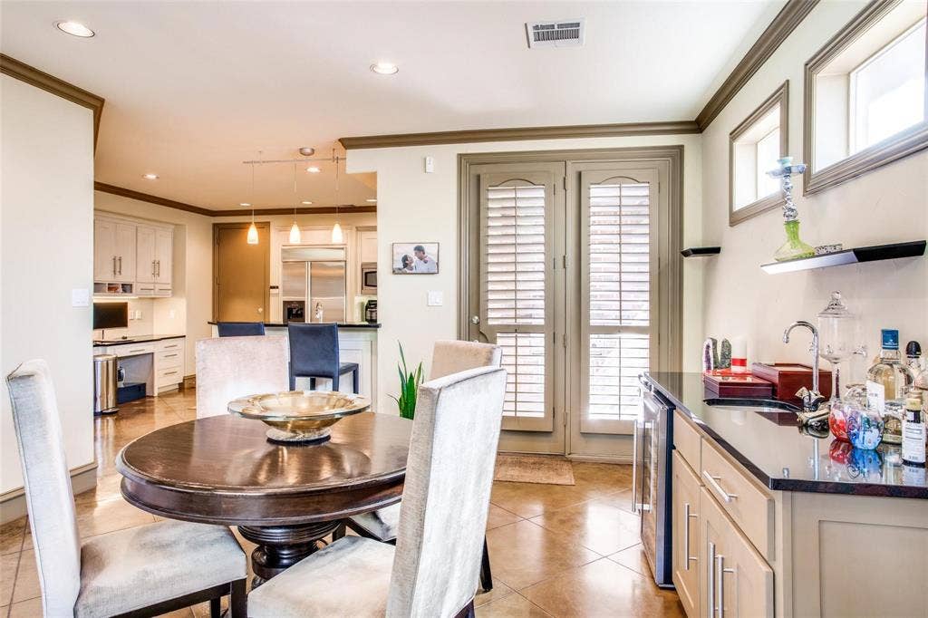 5020 Mission Avenue, Dallas, TX 75206 5020 Mission Avenue, Dallas, TX 75206